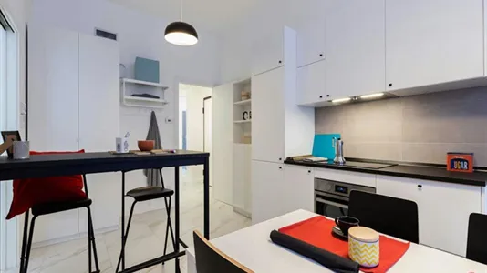 Rooms in Milano Zona 5 - Vigentino, Chiaravalle, Gratosoglio - photo 2