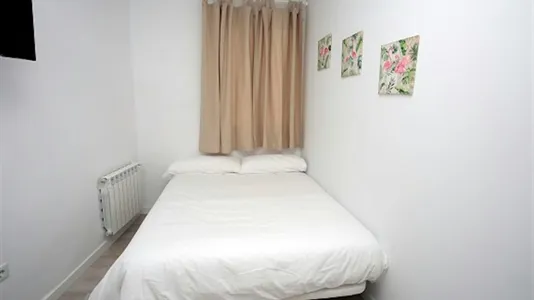 Rooms in Madrid Centro - photo 3