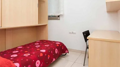 Room for rent in L'Hospitalet de Llobregat, Cataluña