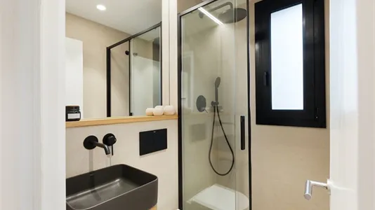 Apartments in Barcelona Ciutat Vella - photo 7