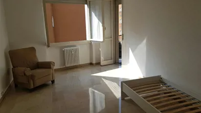 Room for rent in Milano Zona 9 - Porta Garibaldi, Niguarda, Milan