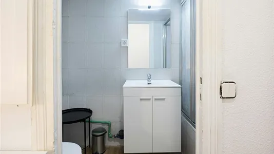 Rooms in Madrid Chamberí - photo 5