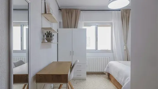 Rooms in Godelleta - photo 4