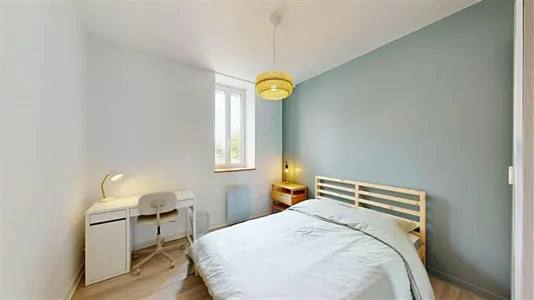 Rooms in Poitiers - photo 4