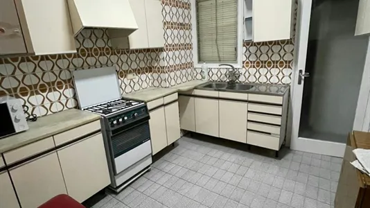 Rooms in Barcelona Les Corts - photo 10