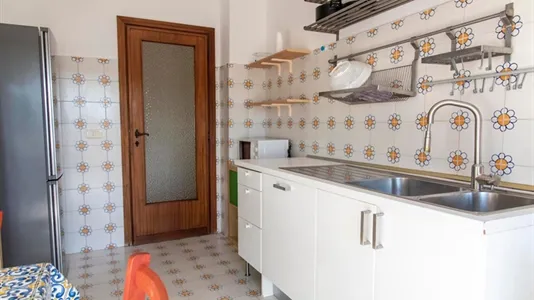 Rooms in Roma Municipio VIII – Appia Antica - photo 9