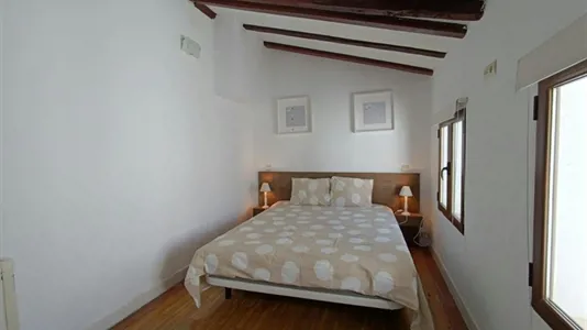 Apartments in Madrid Centro - photo 2