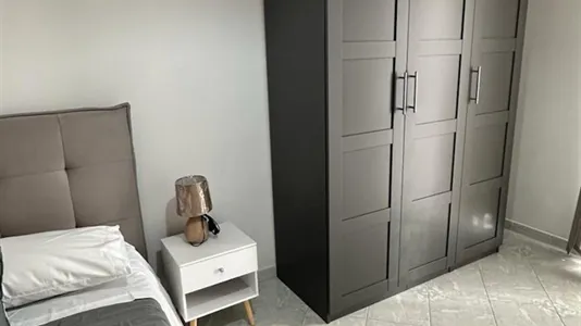 Rooms in Roma Municipio VII – Appio-Latino/Tuscolano/Cinecittà - photo 4