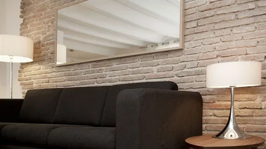 Apartments in Barcelona Ciutat Vella - photo 8