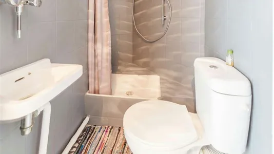 Rooms in Paris 18ème arrondissement - Montmartre - photo 8