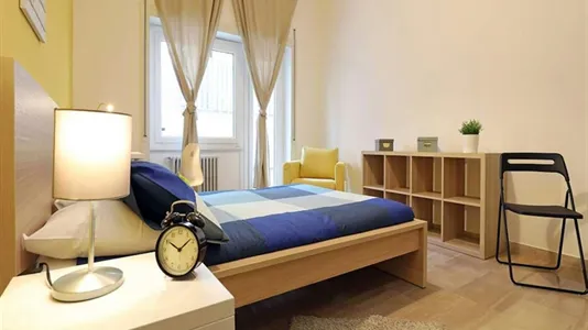 Rooms in Roma Municipio VIII – Appia Antica - photo 3