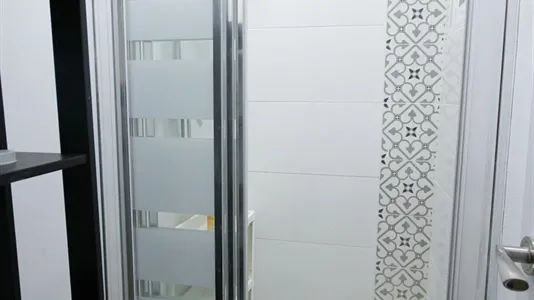 Rooms in Barcelona Sant Andreu - photo 8