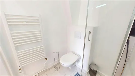 Rooms in Lyon - photo 9