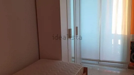 Rooms in Terrassa - photo 2