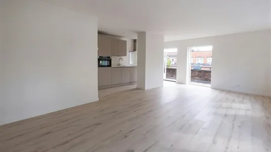 Apartments in Location is not specified - photo 4