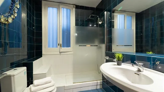 Rooms in Madrid Retiro - photo 10