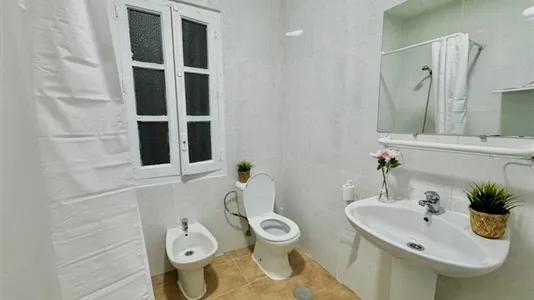 Rooms in Madrid Carabanchel - photo 4