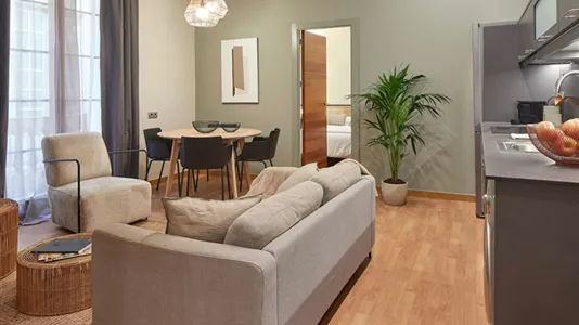 Apartments in Barcelona Ciutat Vella - photo 7