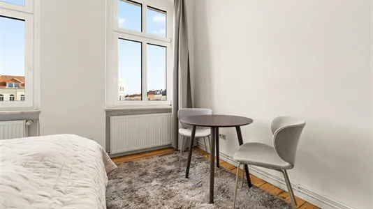 Apartments in Location is not specified - photo 2