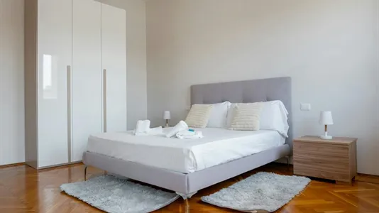 Apartments in Turin - photo 2