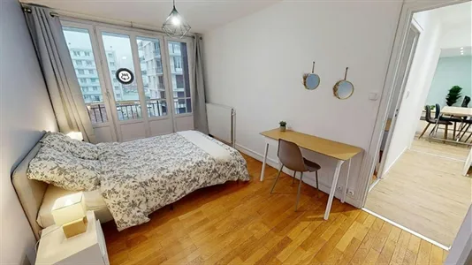 Rooms in Grenoble - photo 4