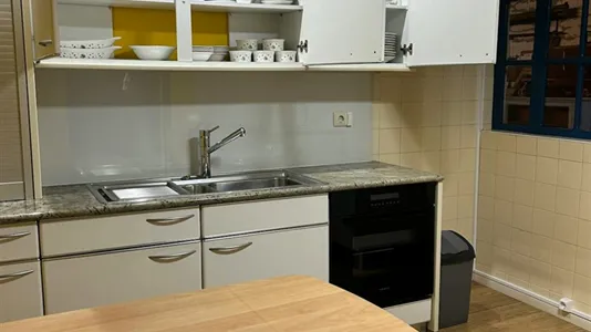 Rooms in Aveiro - photo 9