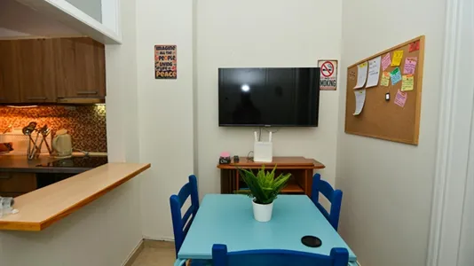 Rooms in Galatsi - photo 7
