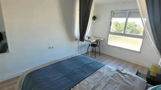 Rooms in Mislata - photo 4