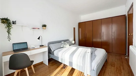 Rooms in Madrid Centro - photo 3