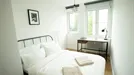 Room for rent, Berlin, &lt;span class=&quot;blurred street&quot; onclick=&quot;ProcessAdRequest(8910847)&quot;&gt;&lt;span class=&quot;hint&quot;&gt;See streetname&lt;/span&gt;[xxxxxxxxxxxxx]&lt;/span&gt;