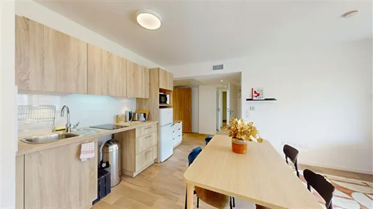 Rooms in Nanterre - photo 3