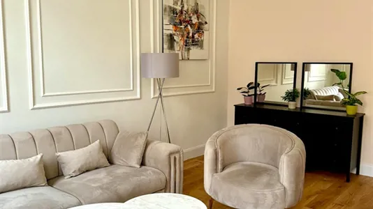Apartments in Berlin Charlottenburg-Wilmersdorf - photo 2