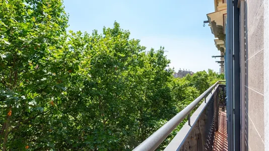 Apartments in Barcelona Eixample - photo 9