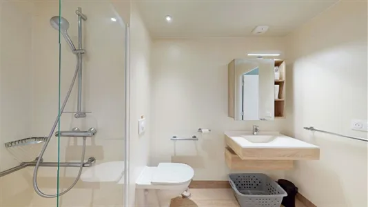 Rooms in Nanterre - photo 9