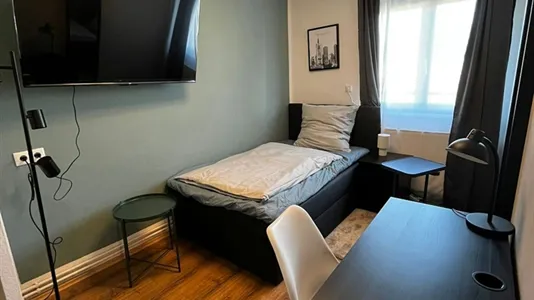 Rooms in Location is not specified - photo 1