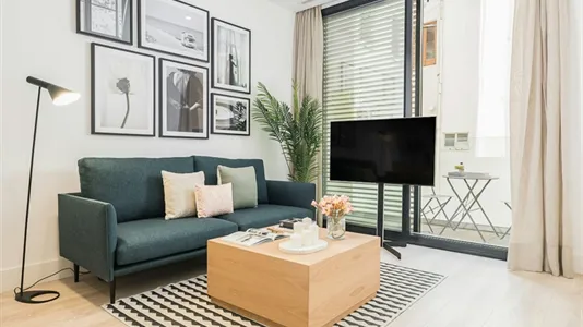 Apartments in Madrid Centro - photo 2