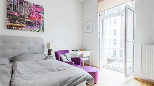 Apartments in Frankfurt Süd - photo 5