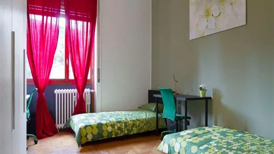 Rooms in Milano Zona 4 - Vittoria, Forlanini - photo 1