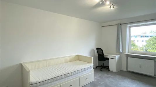 Rooms in Location is not specified - photo 1