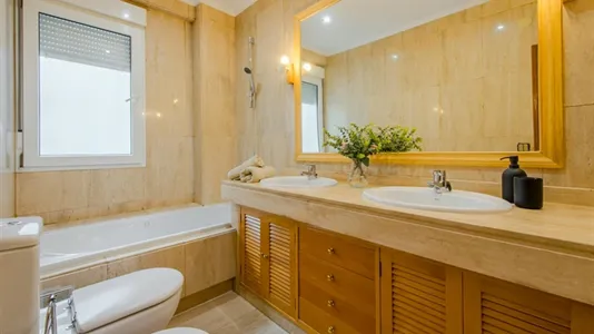 Rooms in Madrid Chamberí - photo 8