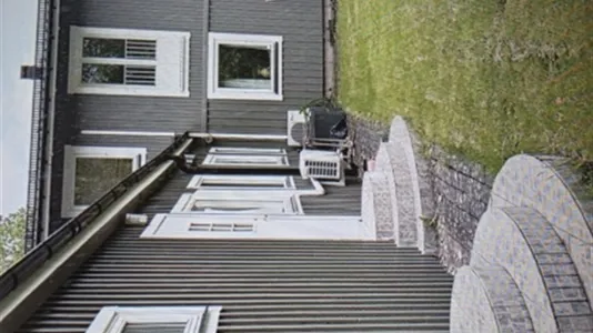 Houses in Angered - photo 2