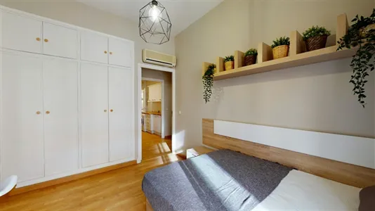 Rooms in Madrid Moncloa-Aravaca - photo 4