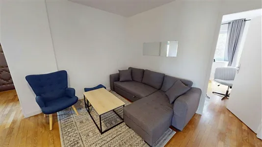 Rooms in Saint-Julien-en-Genevois - photo 8