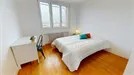 Room for rent, Lyon, Auvergne-Rhône-Alpes, &lt;span class=&quot;blurred street&quot; onclick=&quot;ProcessAdRequest(13489090)&quot;&gt;&lt;span class=&quot;hint&quot;&gt;See streetname&lt;/span&gt;[xxxxxxxxxxxxx]&lt;/span&gt;