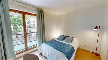 Room for rent in Boulogne-Billancourt, Île-de-France