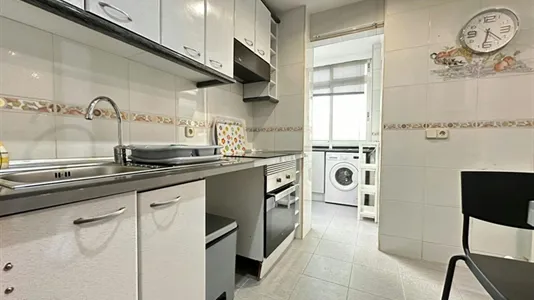 Rooms in Fuenlabrada - photo 10