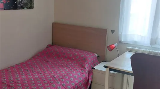 Rooms in Madrid Ciudad Lineal - photo 1