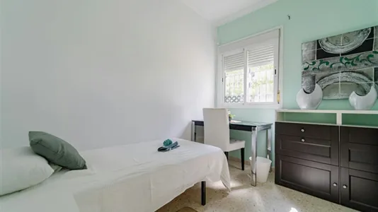 Rooms in Árbol Gordo - photo 2