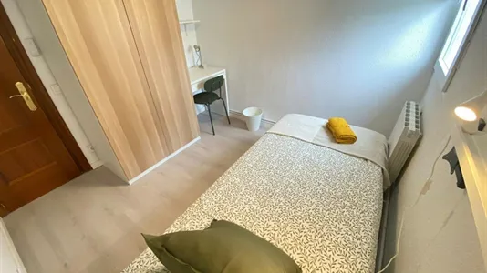 Rooms in Adaro - photo 5