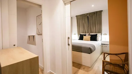 Apartments in Barcelona Ciutat Vella - photo 7